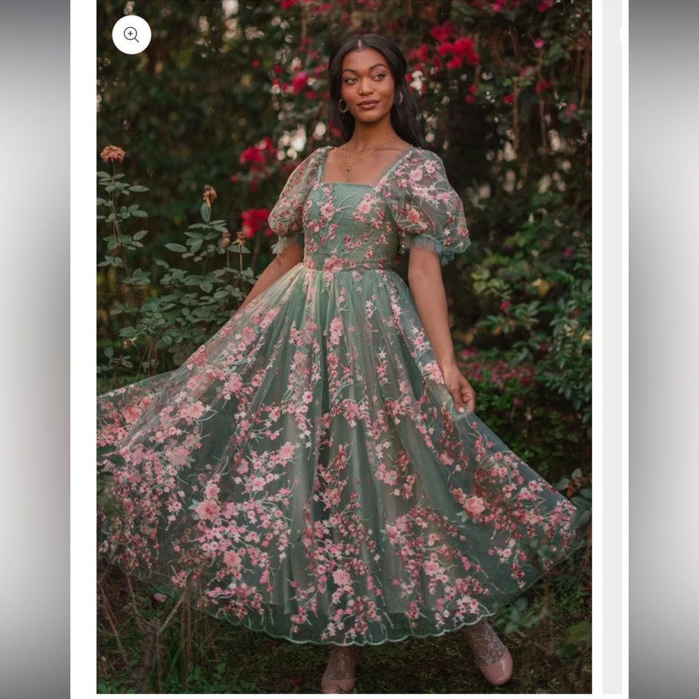 Blushing meadow by JessaKae size 22 NWT SOLD OUT ONLINE